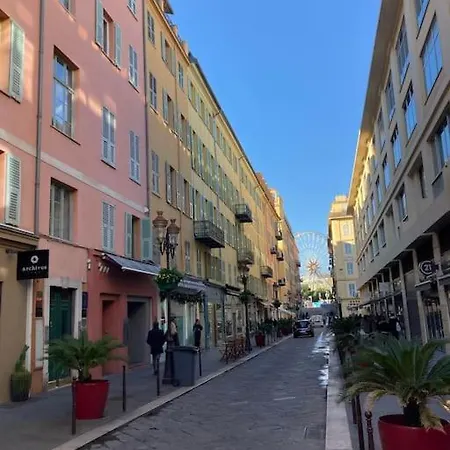 Alex Mari - Cosy En Plein Coeur Du Vieux Apartment *
